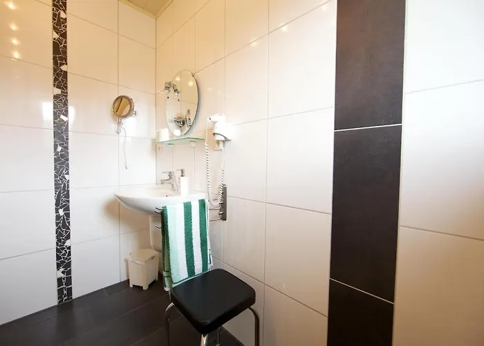 호텔 Kleines Wendel 4*